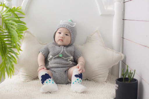 保亭11个月宝宝